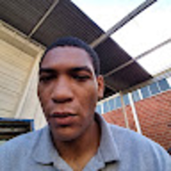 Meet your Posher, Tylor - Picture 1 of 1